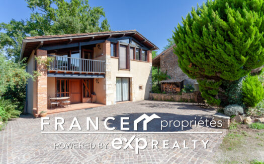 Deux maisons T3 et T4 + Grange